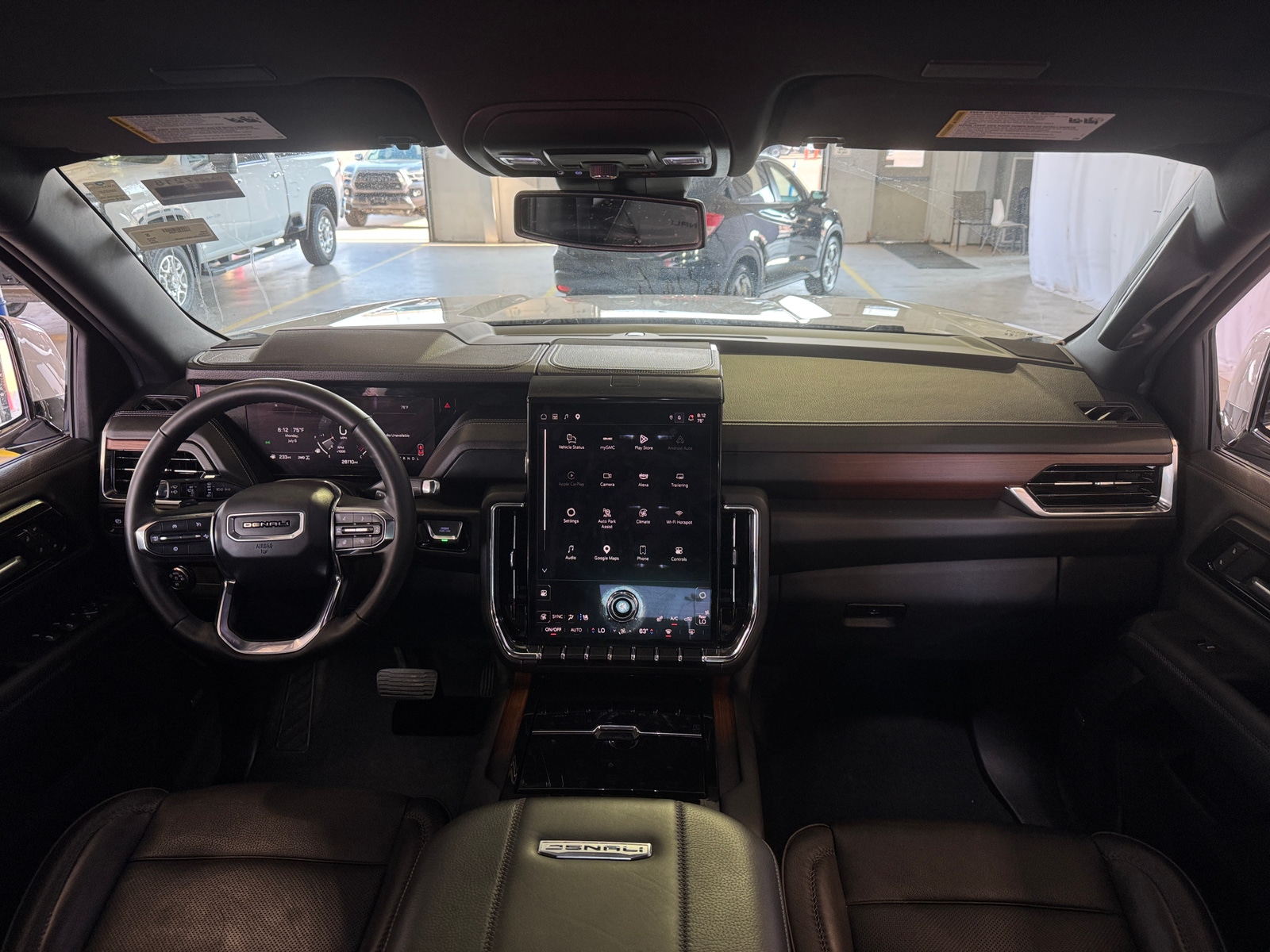 Thumbnail: 2025 GMC Yukon - 2