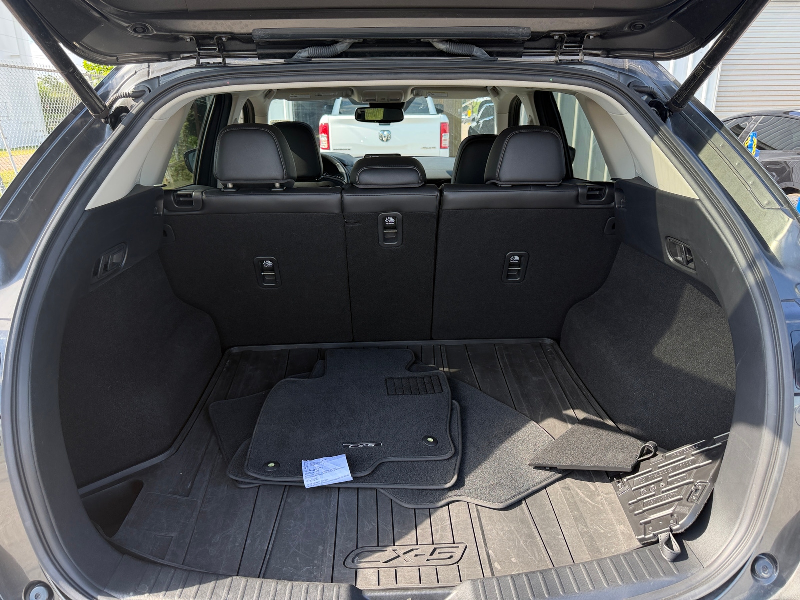 Thumbnail: 2019 Mazda CX-5 - 6