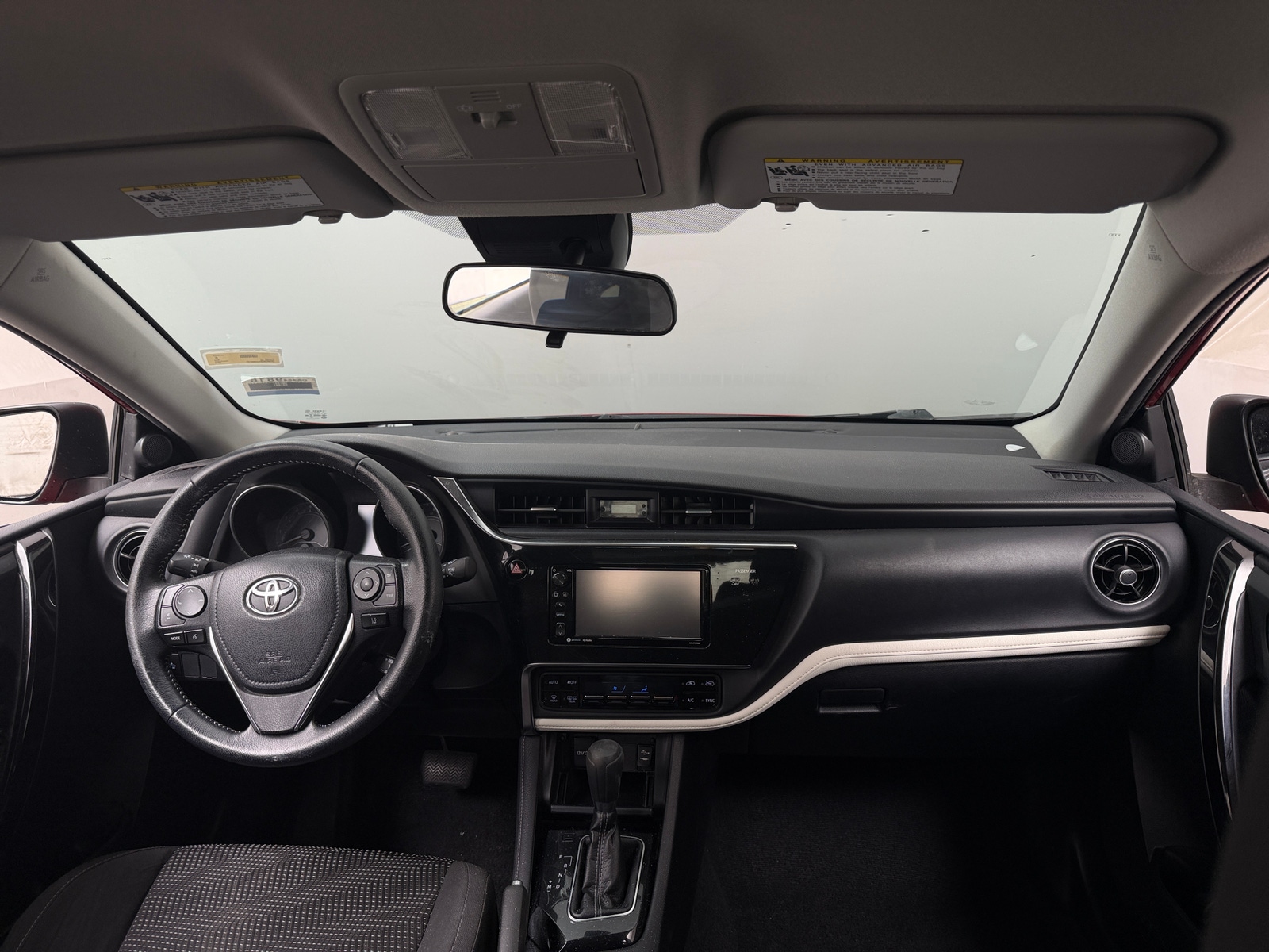 Thumbnail: 2018 Toyota Corolla iM - 3