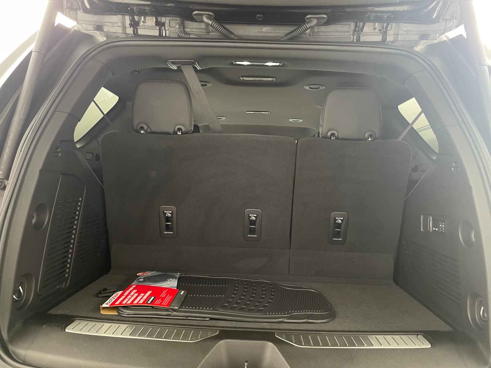 Thumbnail: 2022 GMC Yukon - 6