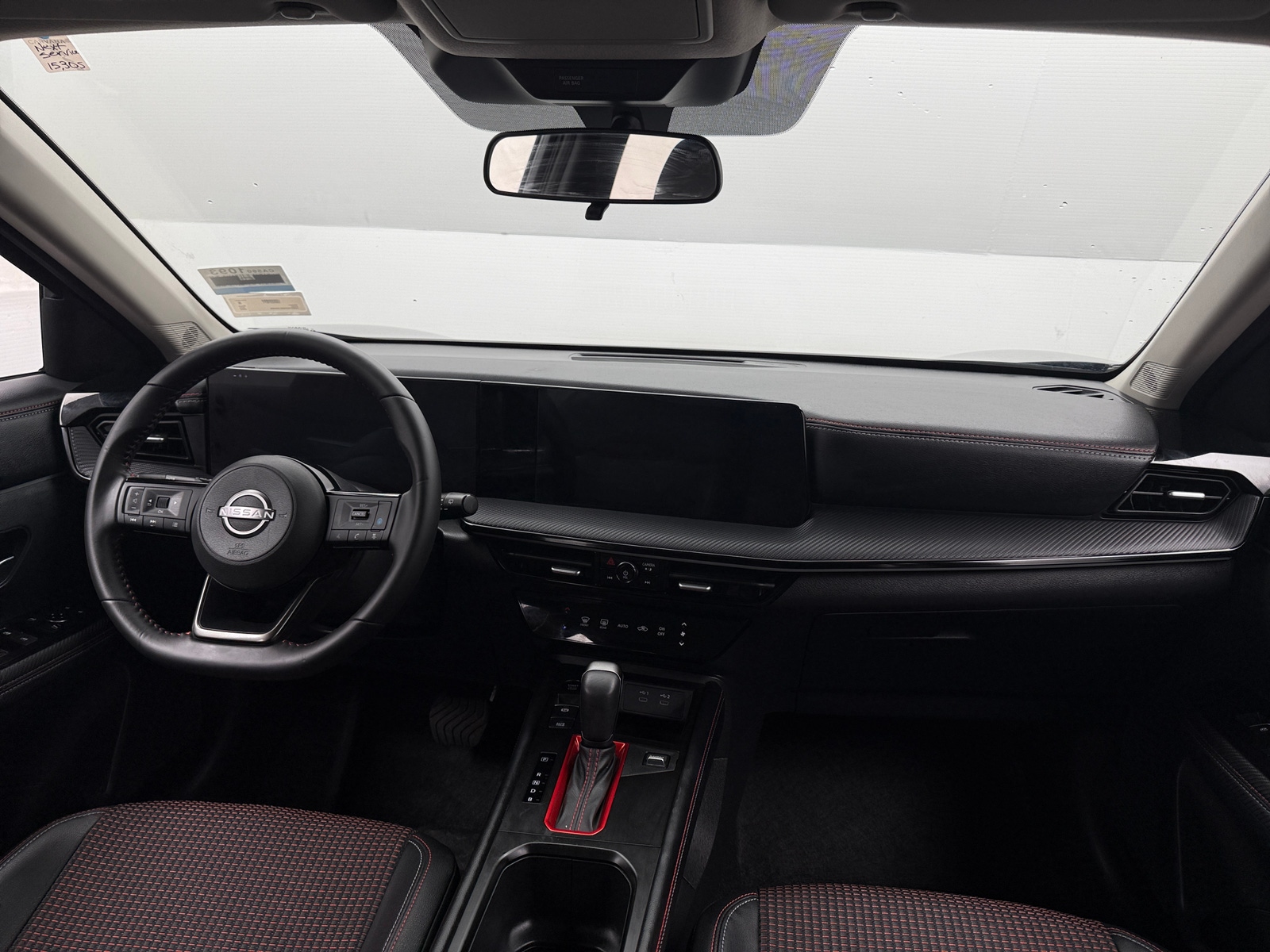 Thumbnail: 2025 Nissan Kicks - 2