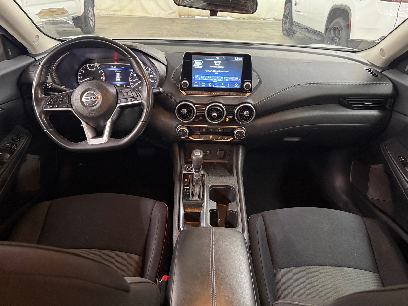 Thumbnail: 2022 Nissan Sentra - 3