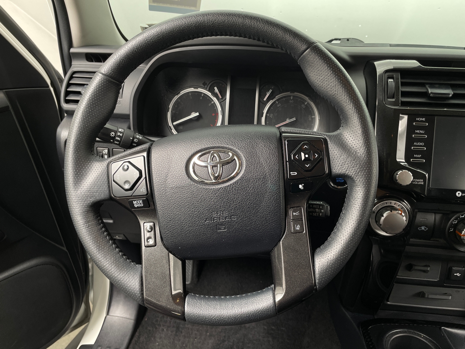 Thumbnail: 2023 Toyota 4Runner - 5
