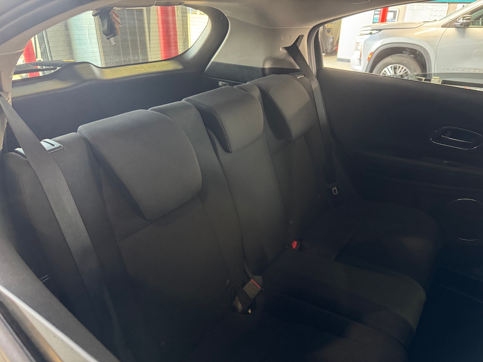 Thumbnail: 2017 Honda HR-V - 6