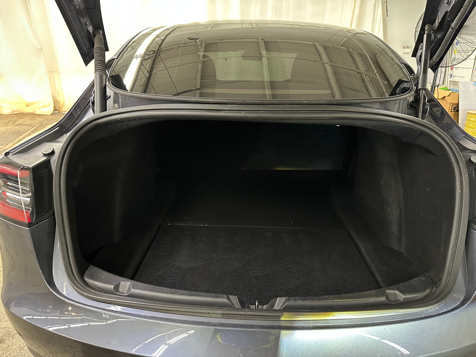 Thumbnail: 2023 Tesla Model 3 - 5
