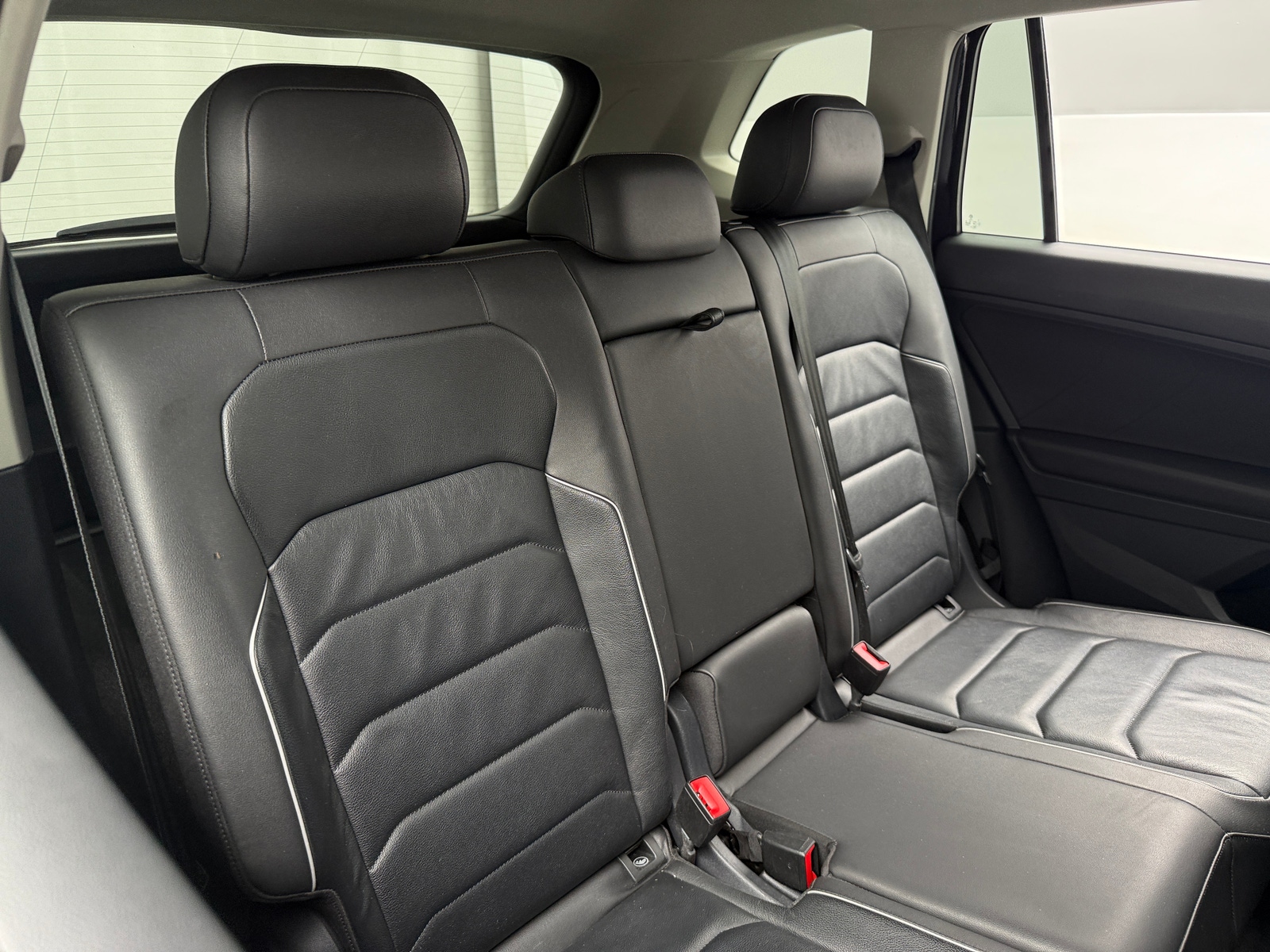 Thumbnail: 2019 Volkswagen Tiguan - 5