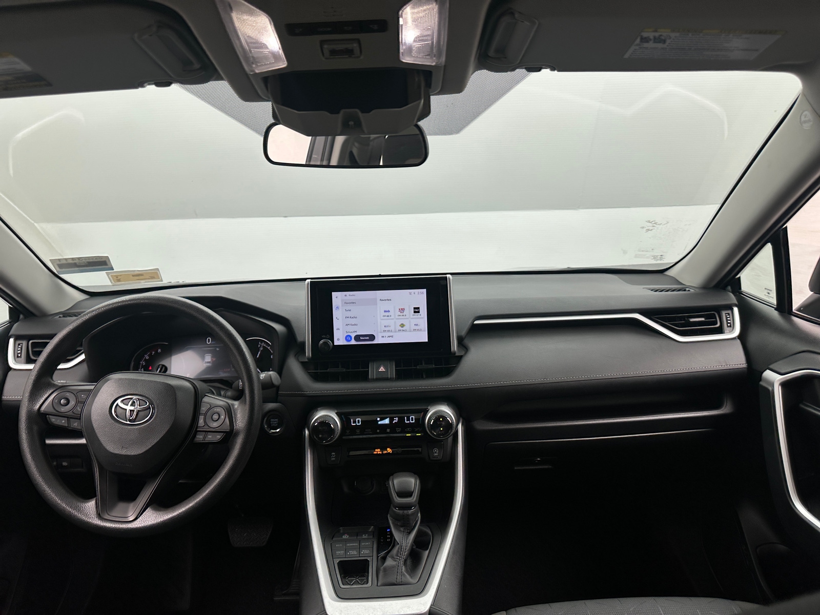 Thumbnail: 2024 Toyota RAV4 - 3