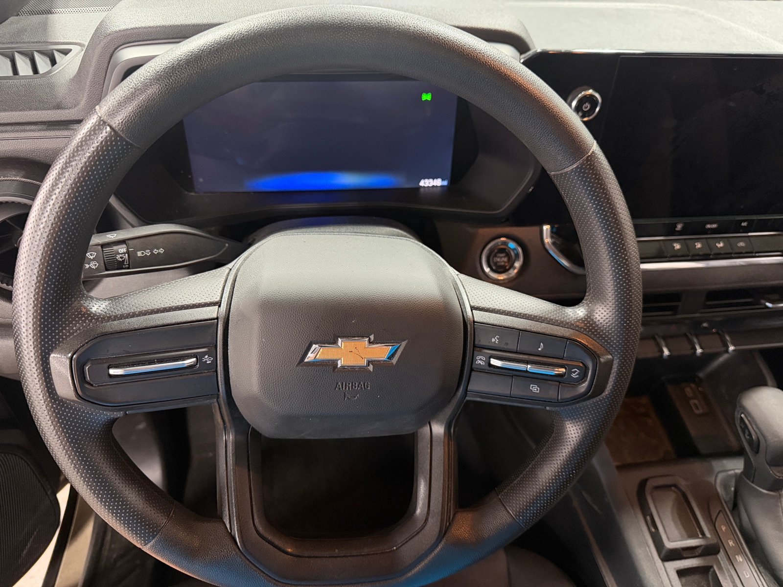 Thumbnail: 2024 Chevrolet Colorado - 5