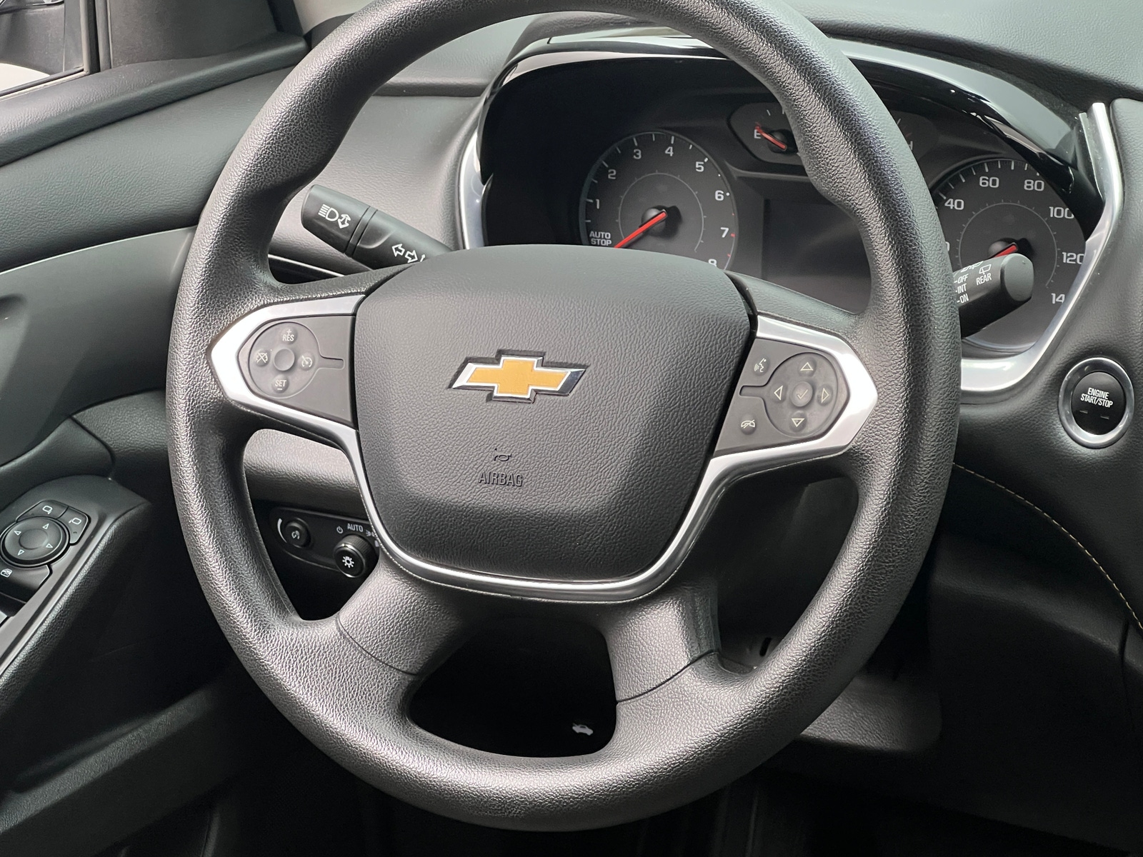 Thumbnail: 2021 Chevrolet Traverse - 5