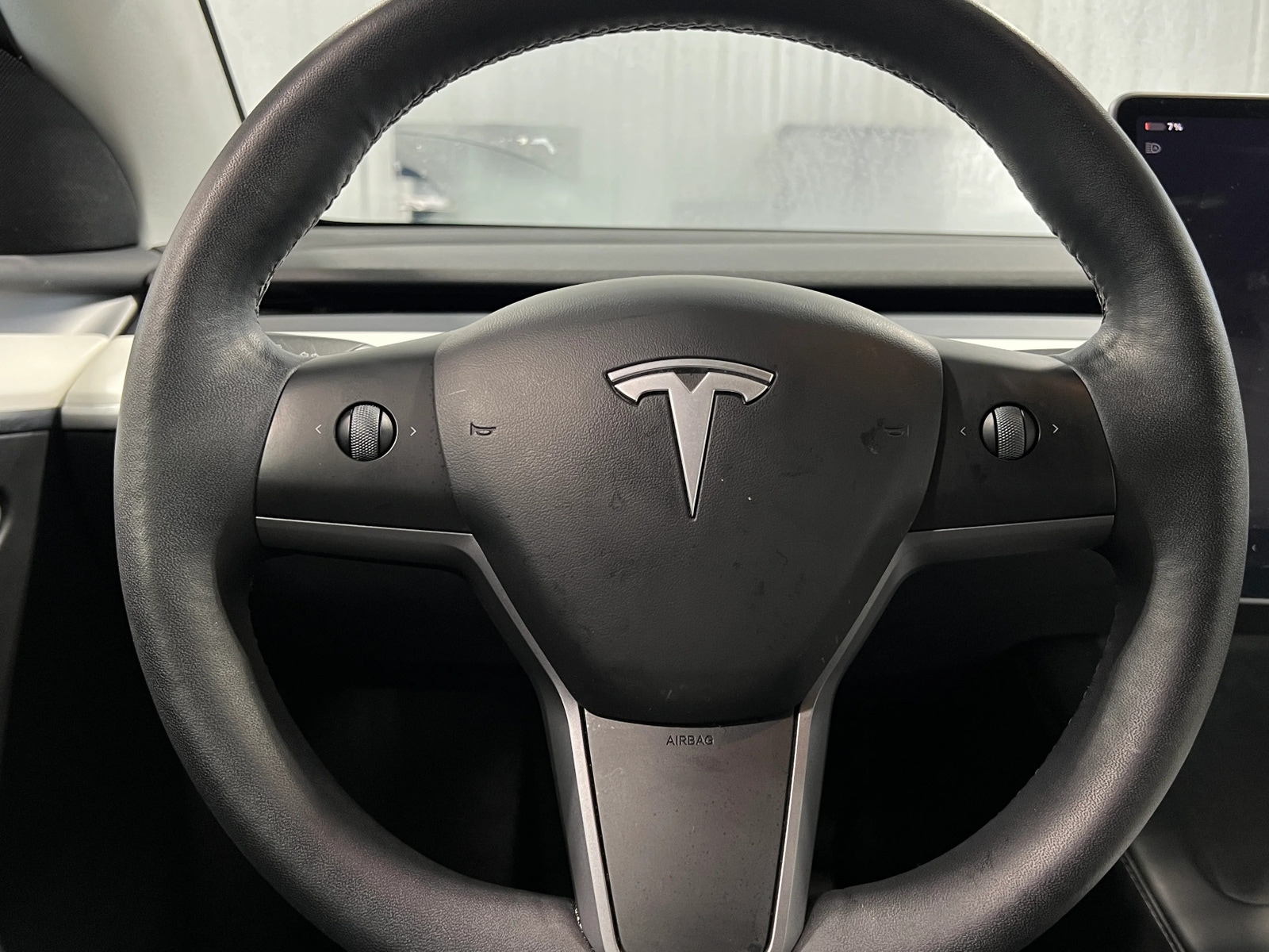 Thumbnail: 2023 Tesla Model Y - 4