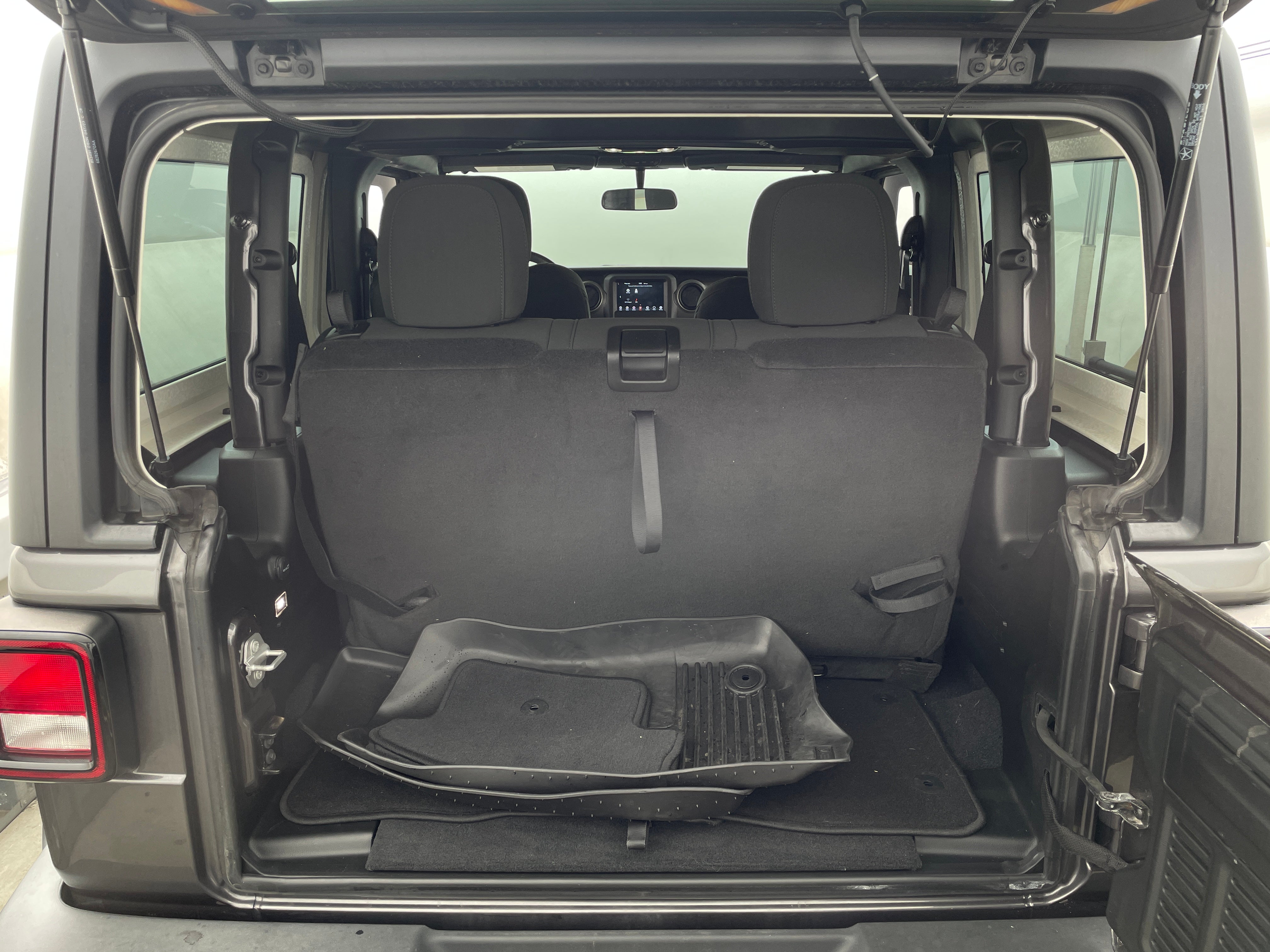 2023 Jeep Wrangler 2-Door Sport - Photo 7