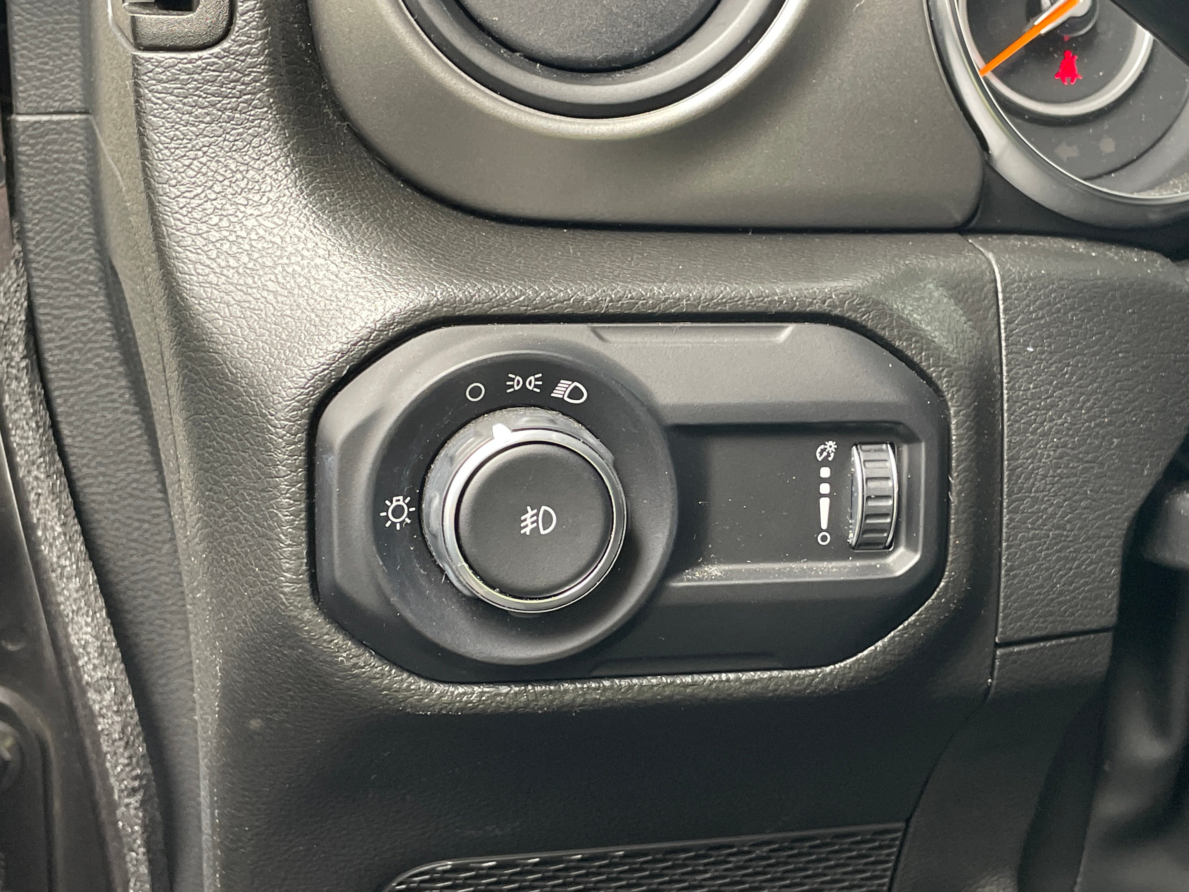 2023 Jeep Wrangler 2-Door Sport - Photo 9