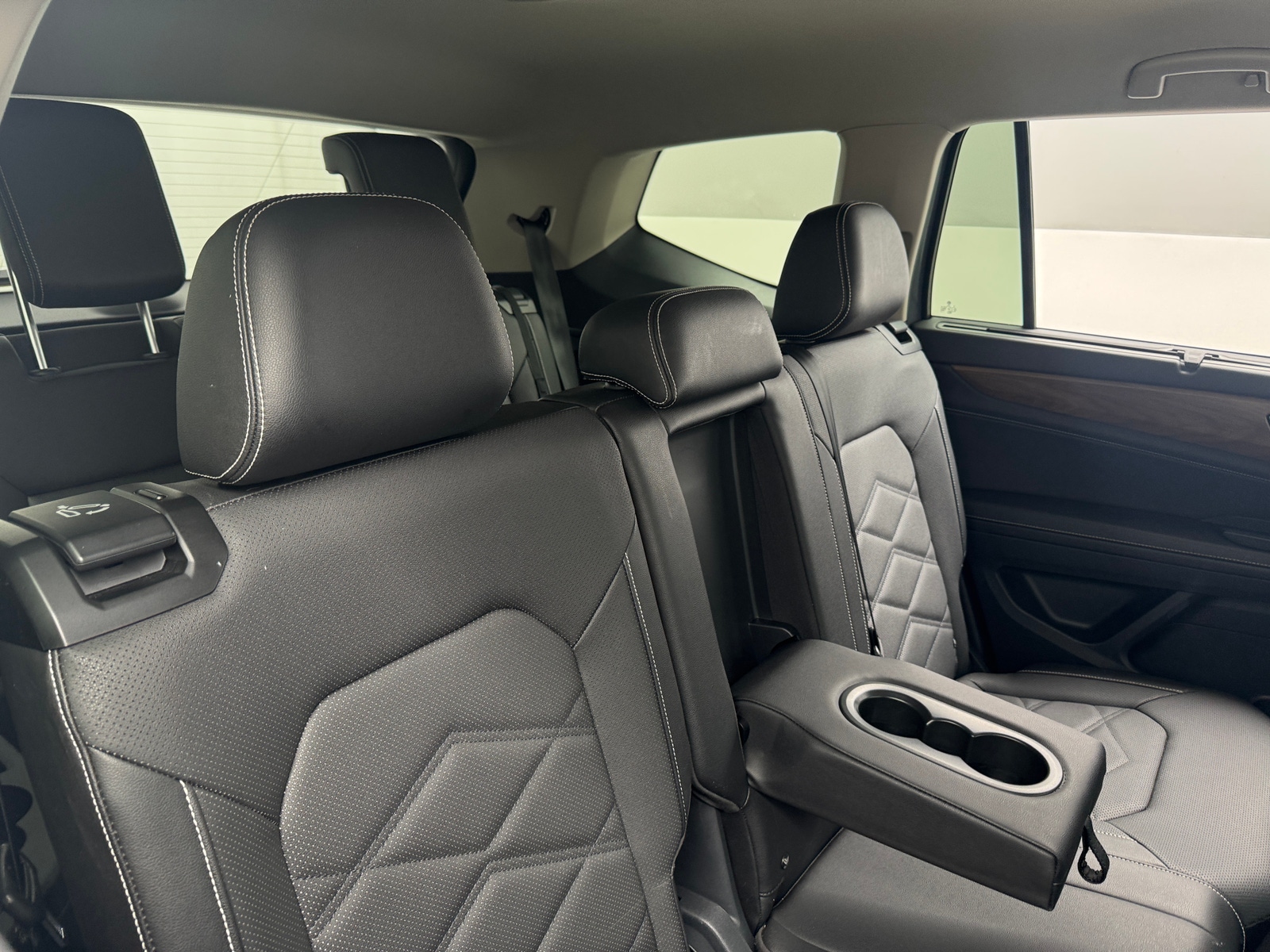 Thumbnail: 2026 Volkswagen Atlas - 5