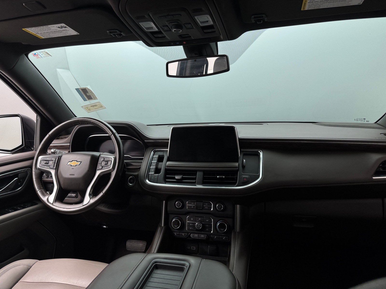 Thumbnail: 2022 Chevrolet Tahoe - 2
