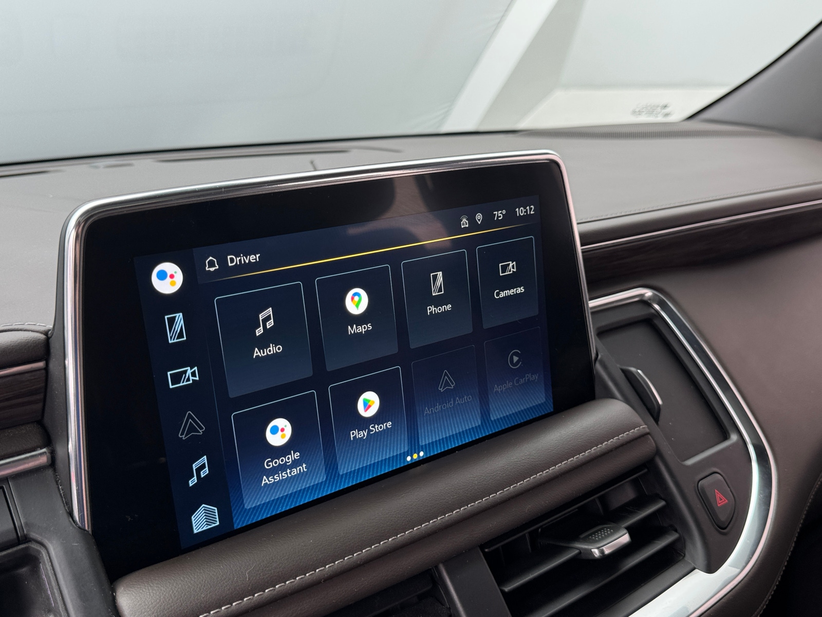 Thumbnail: 2022 Chevrolet Tahoe - 3