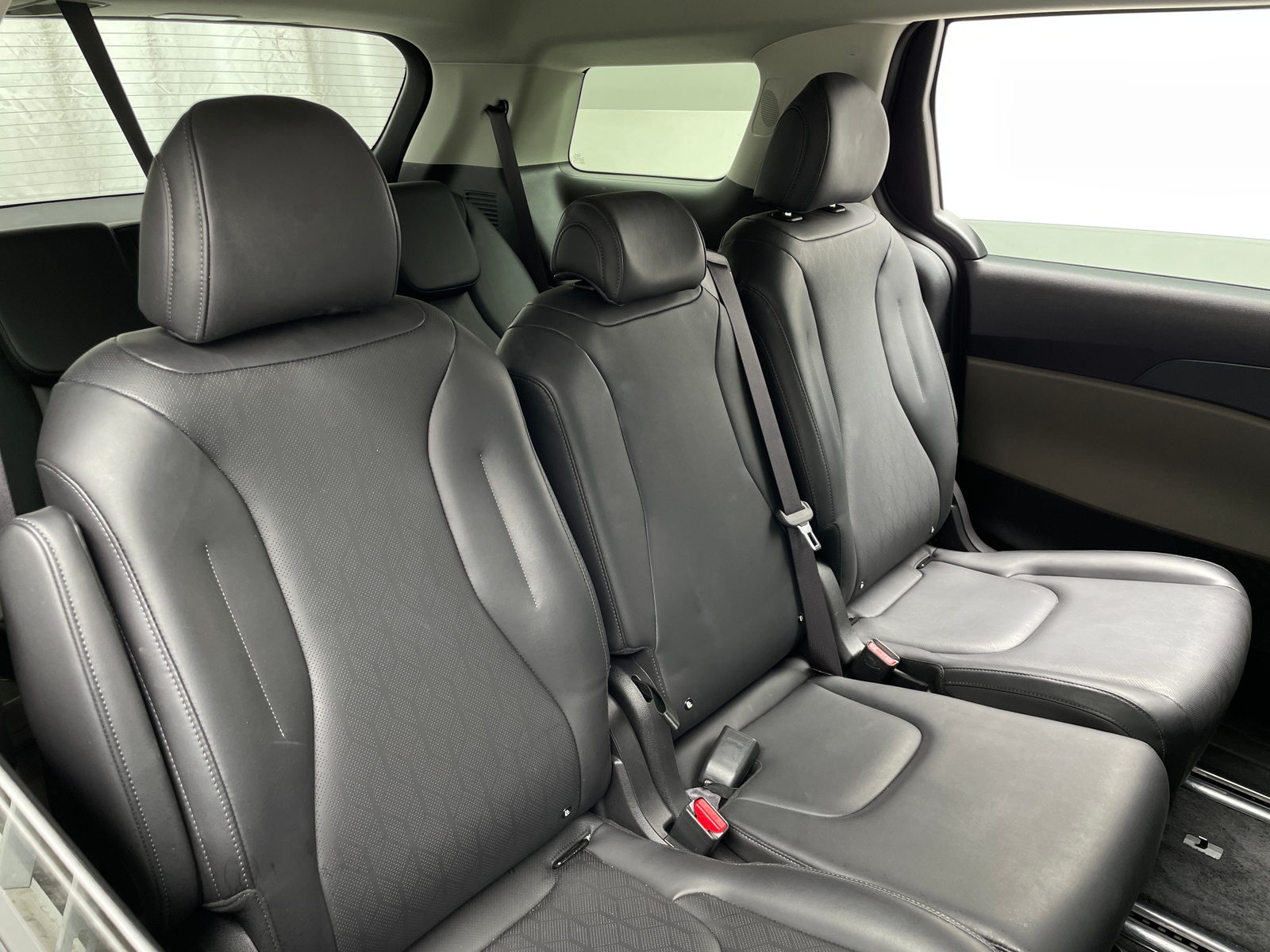 Thumbnail: 2026 Kia Carnival - 5