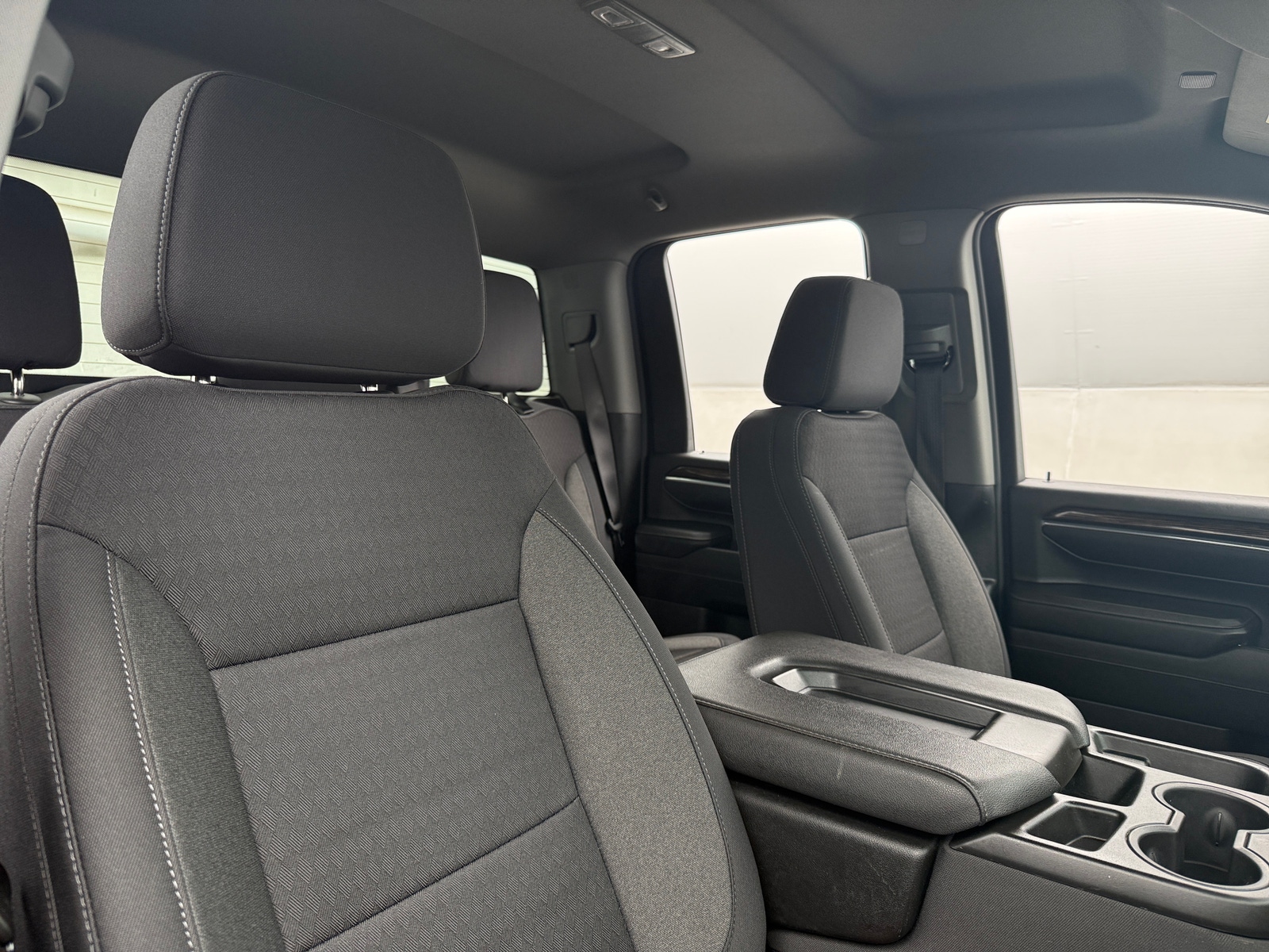 Thumbnail: 2024 GMC Sierra 2500 - 2