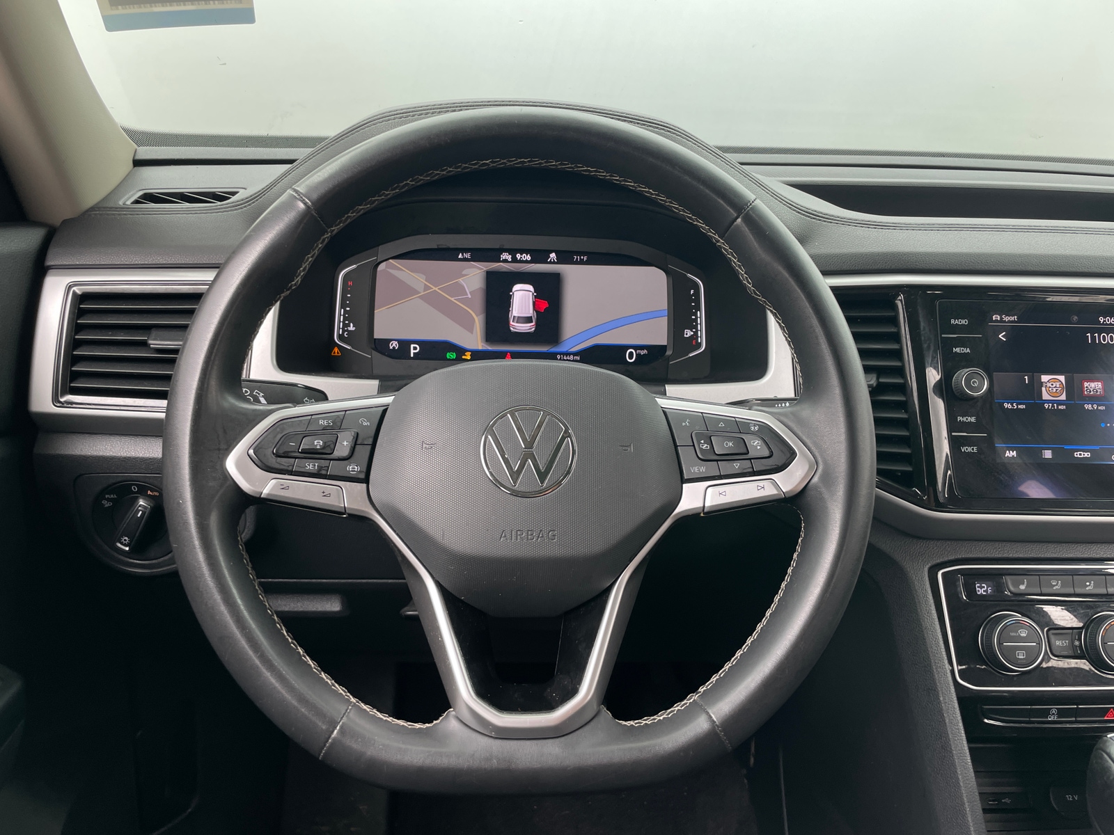 Thumbnail: 2021 Volkswagen Atlas - 4