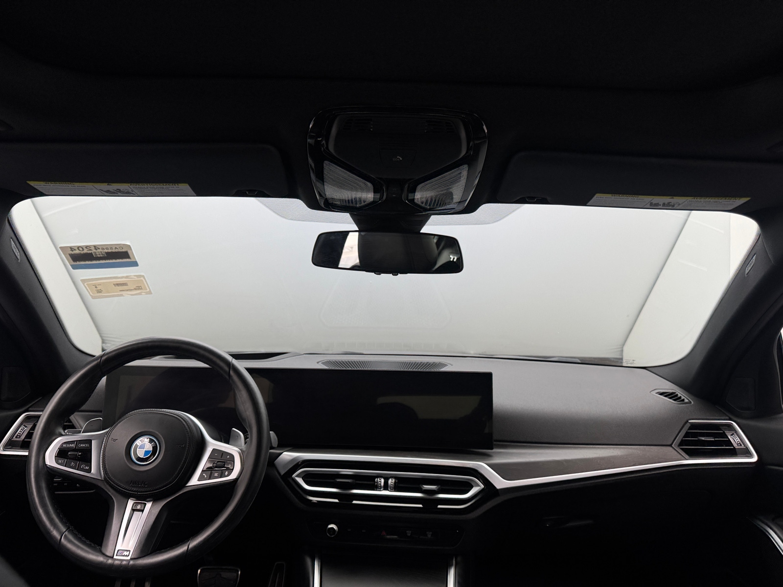 Thumbnail: 2023 BMW 3 Series - 2