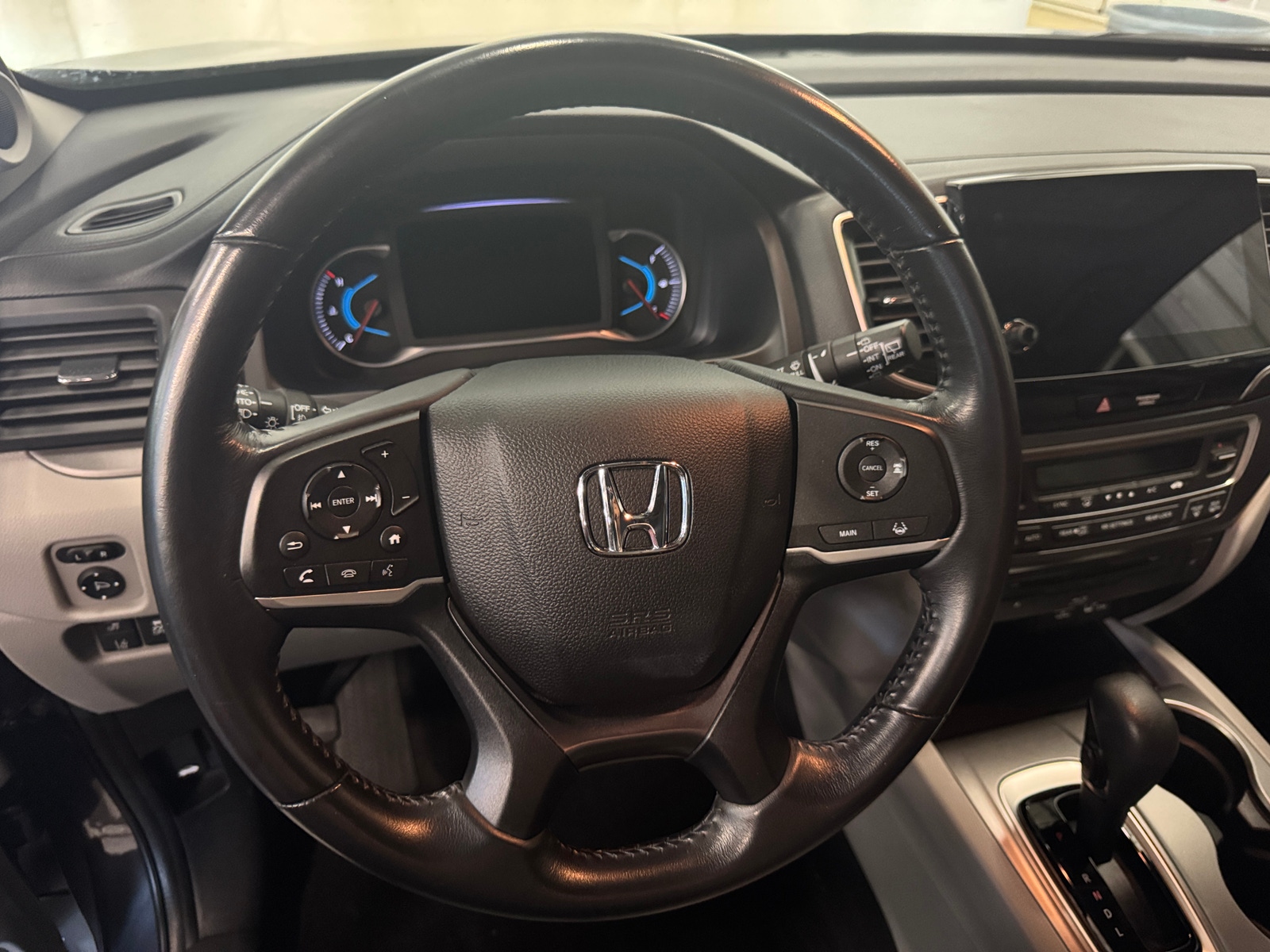 Thumbnail: 2019 Honda Pilot - 4