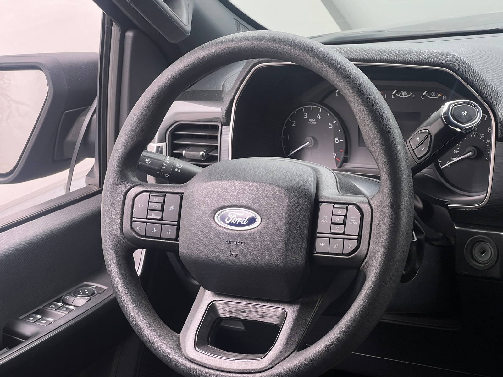 Thumbnail: 2021 Ford Econoline - 5