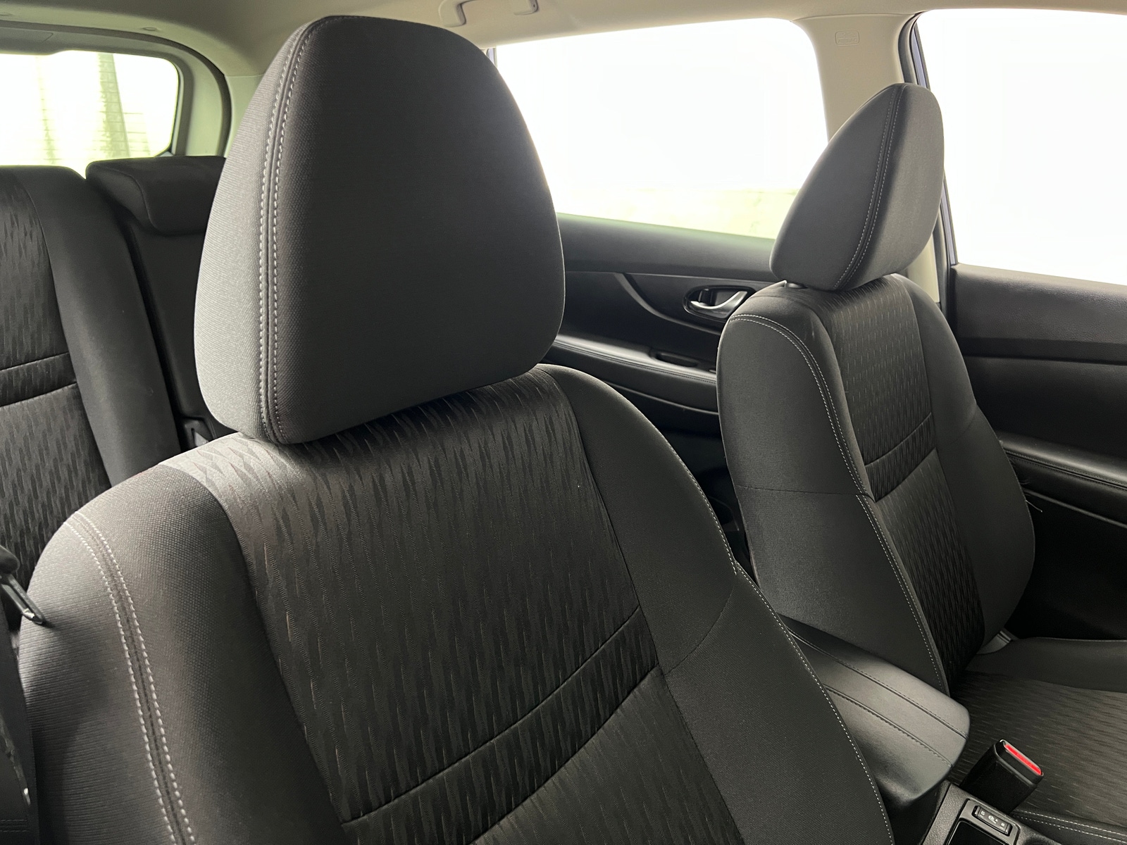 Thumbnail: 2019 Nissan Rogue - 2