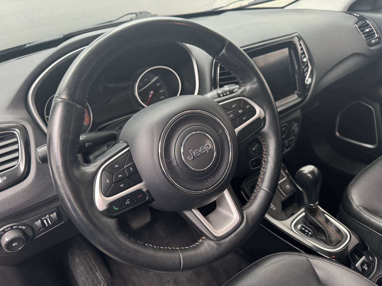 Thumbnail: 2018 Jeep Compass - 4