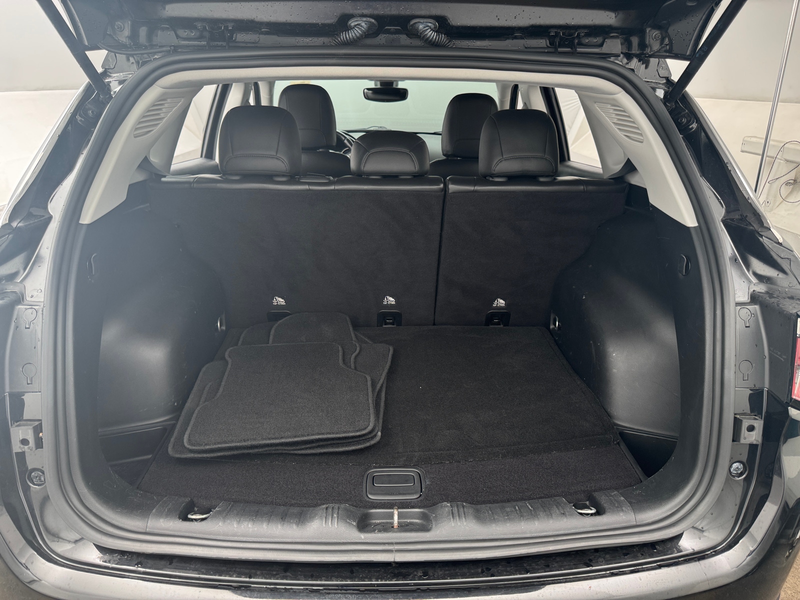 Thumbnail: 2018 Jeep Compass - 6