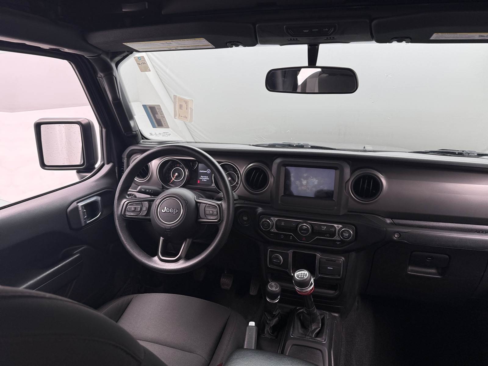Thumbnail: 2022 Jeep Gladiator - 3
