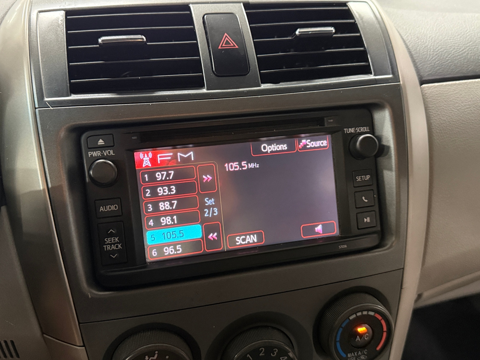 Thumbnail: 2013 Toyota Corolla - 4