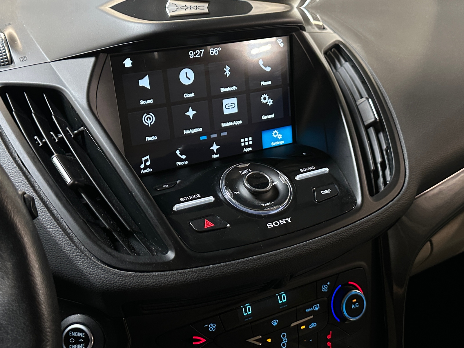 Thumbnail: 2017 Ford Escape - 3