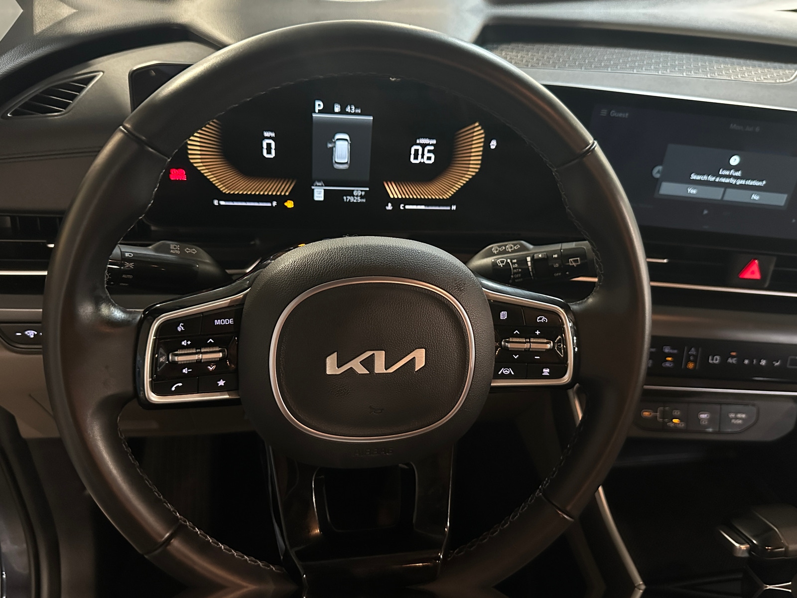 Thumbnail: 2026 Kia Carnival - 4