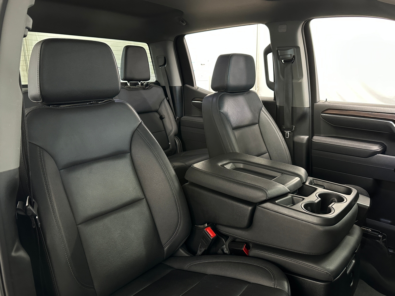 Thumbnail: 2025 GMC Sierra 1500 - 2