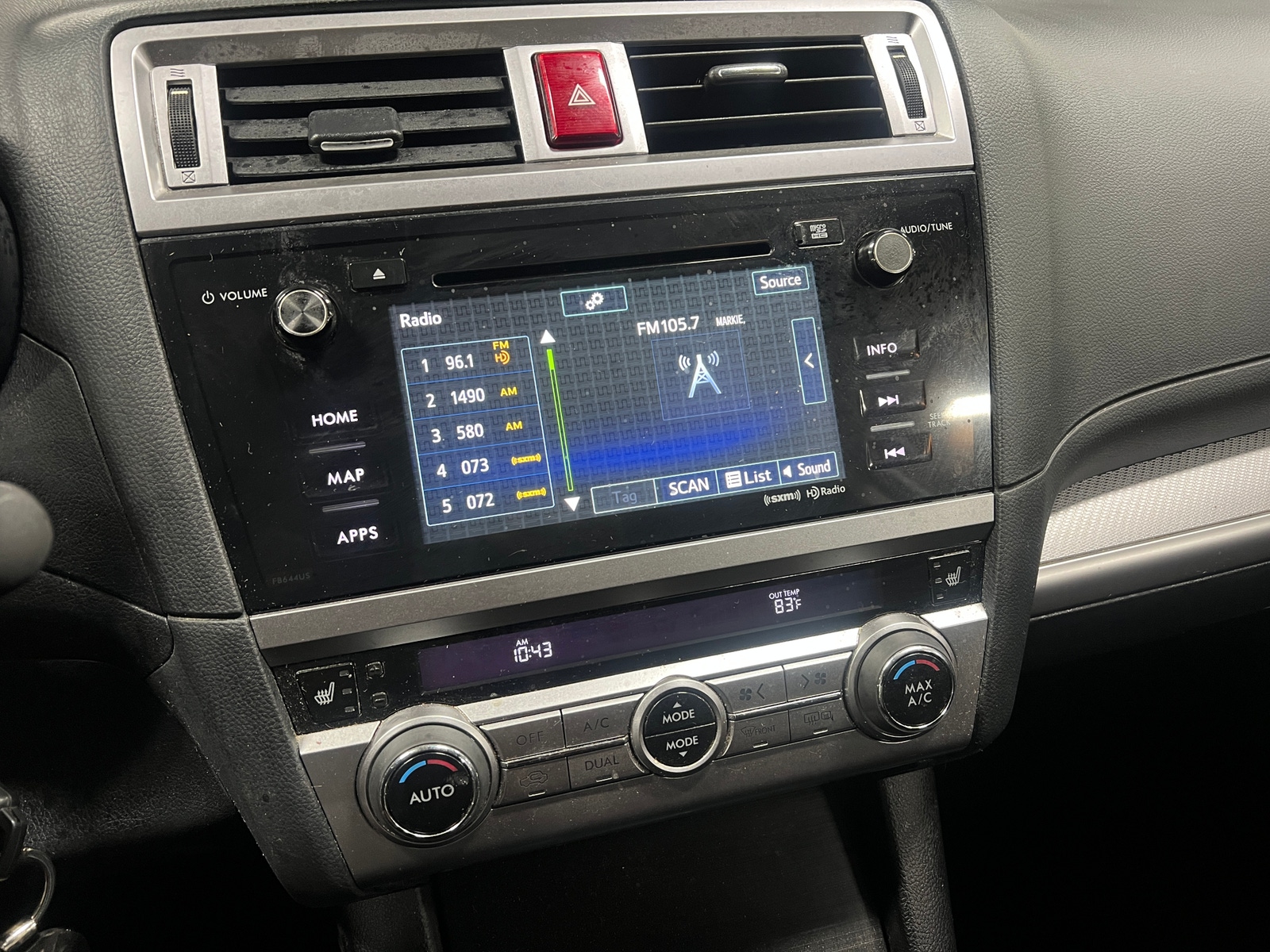 Thumbnail: 2015 Subaru Outback - 4