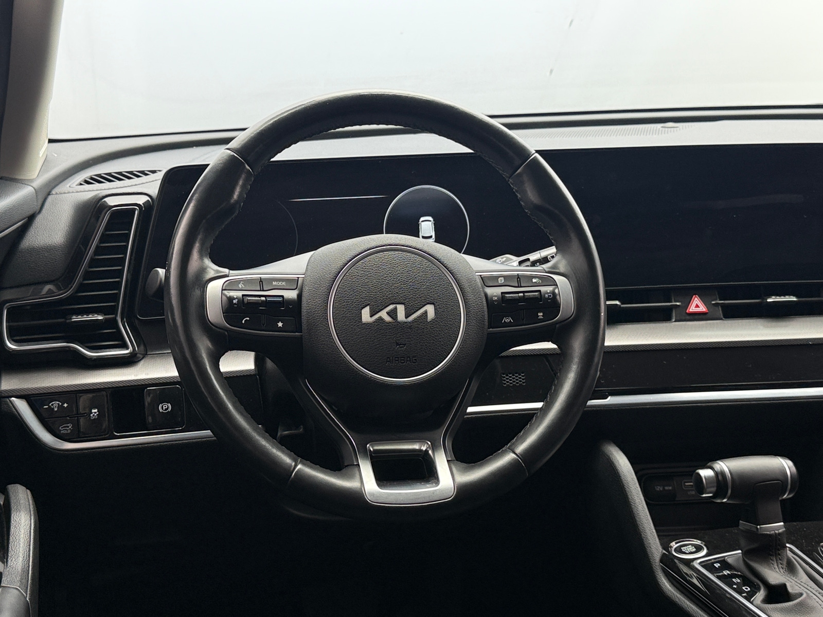 Thumbnail: 2023 Kia Sportage - 4
