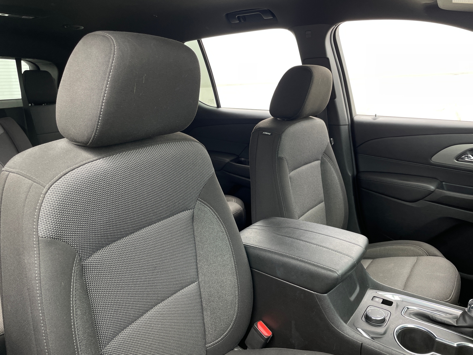 Thumbnail: 2022 Chevrolet Traverse - 2