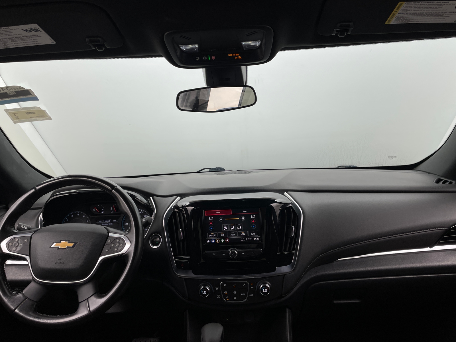 Thumbnail: 2022 Chevrolet Traverse - 3