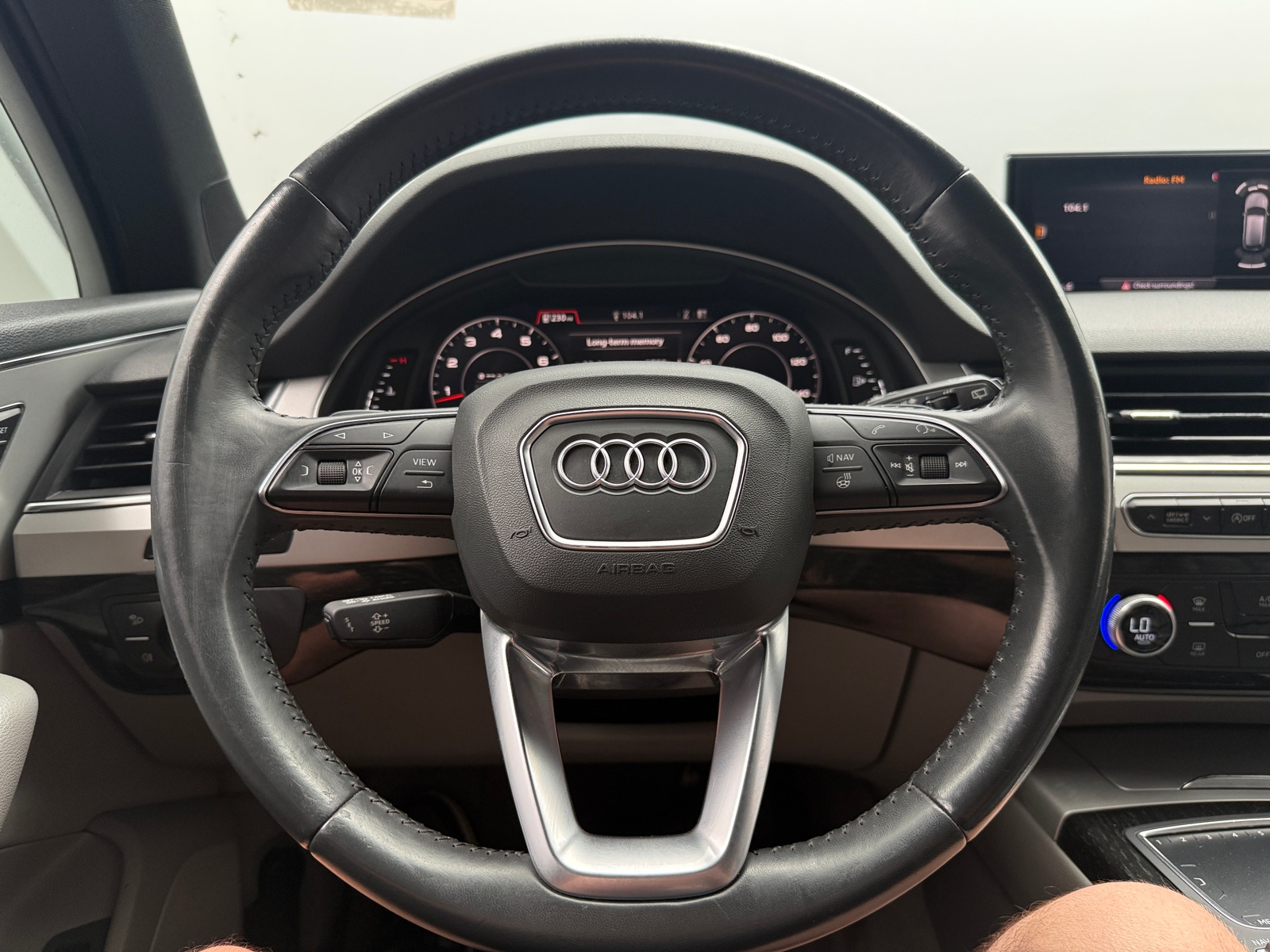 Thumbnail: 2019 Audi Q7 - 4