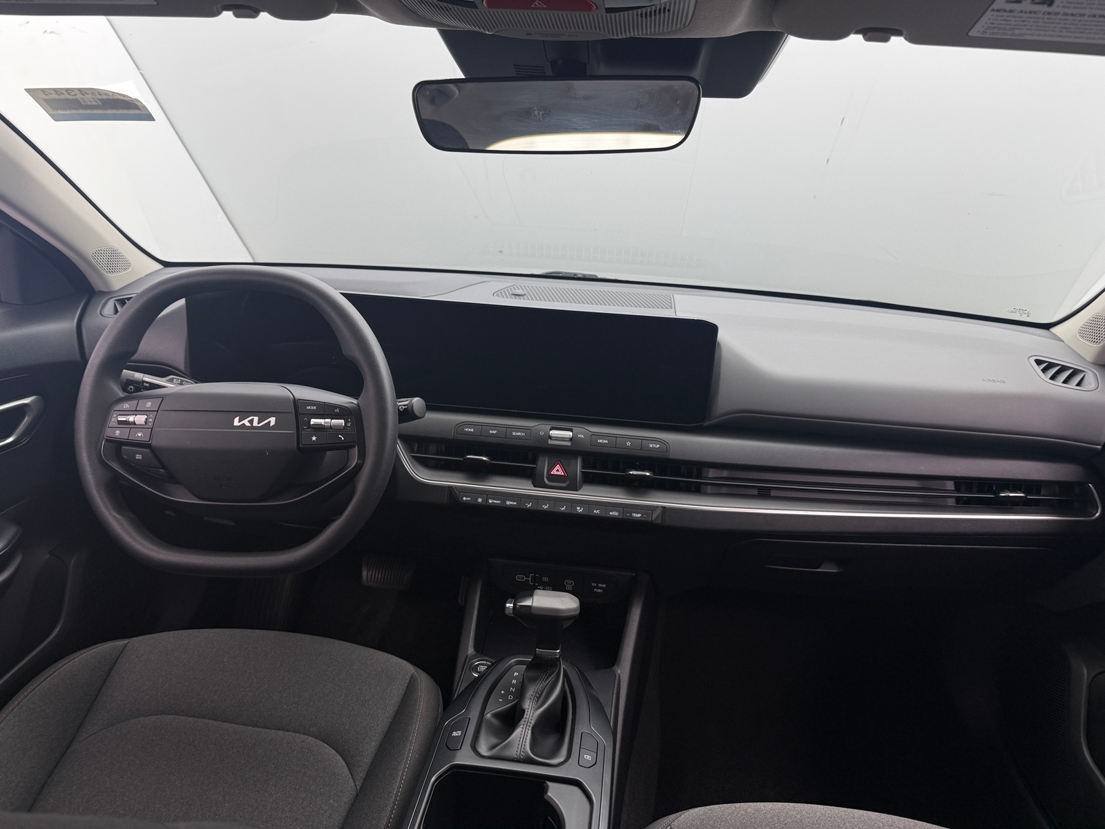 Thumbnail: 2025 Kia K4 - 3