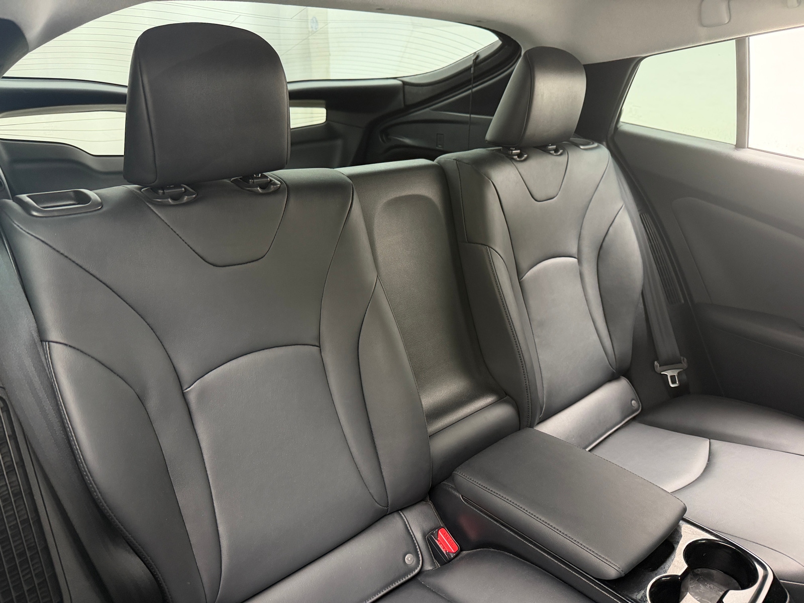 Thumbnail: 2017 Toyota Prius Prime - 6