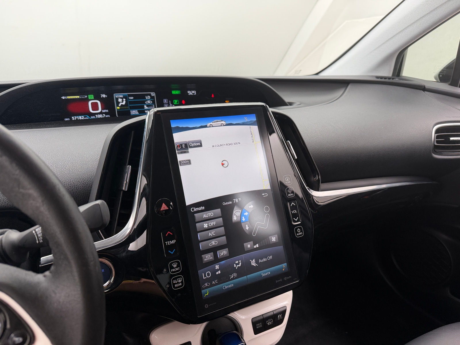 Thumbnail: 2017 Toyota Prius Prime - 4