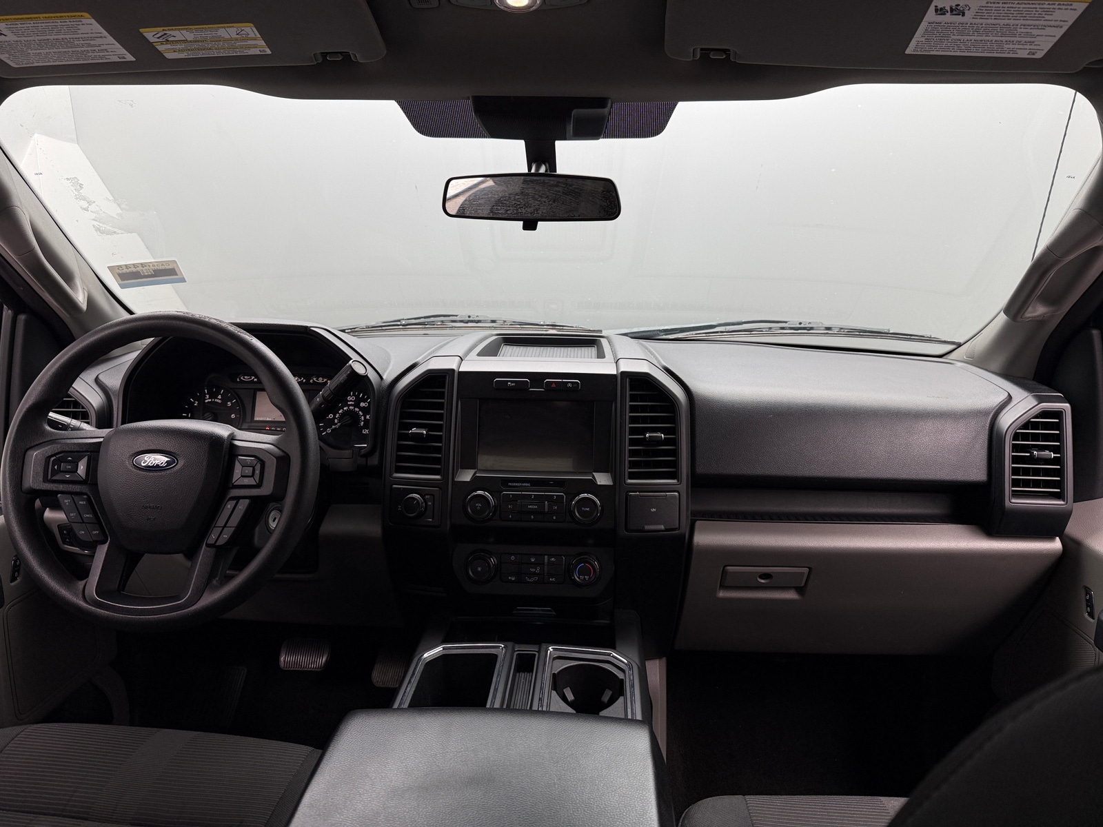 Thumbnail: 2020 Ford Econoline - 3