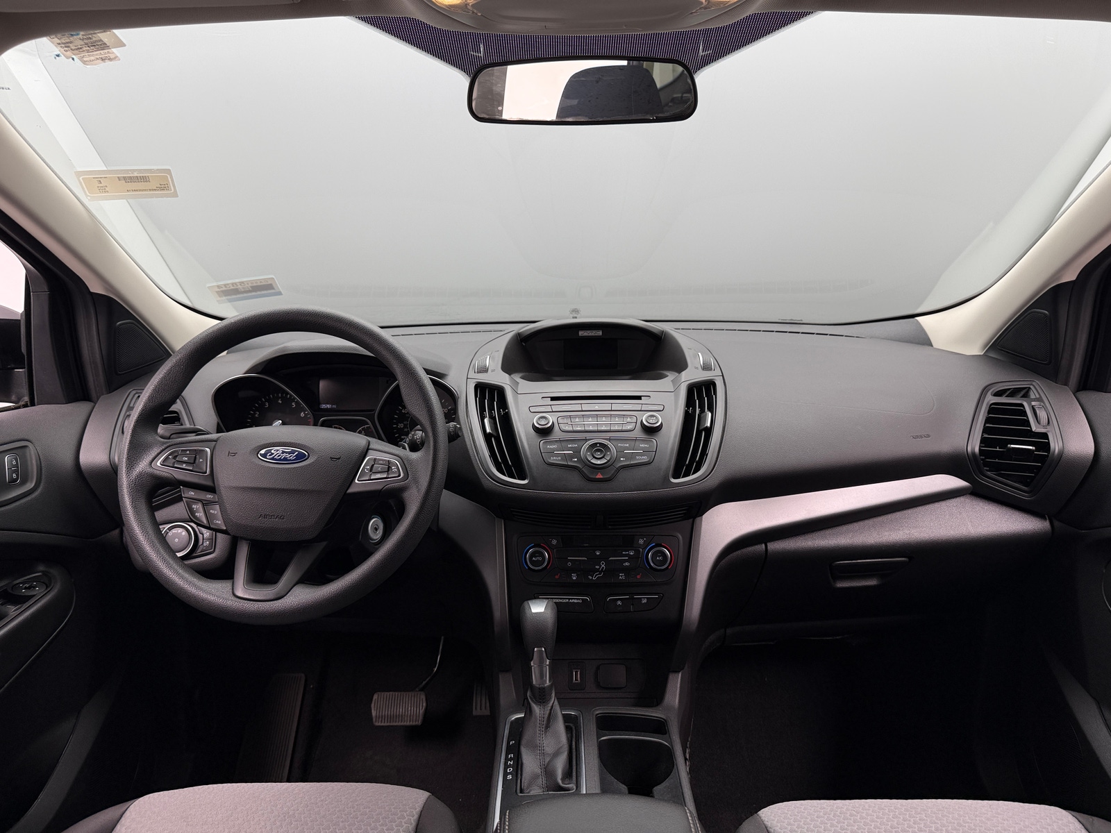 Thumbnail: 2017 Ford Escape - 3
