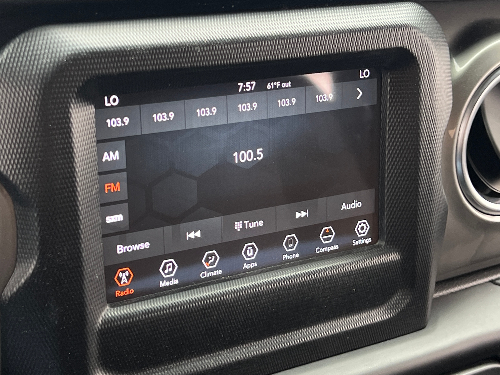 Thumbnail: 2020 Jeep Wrangler - 4