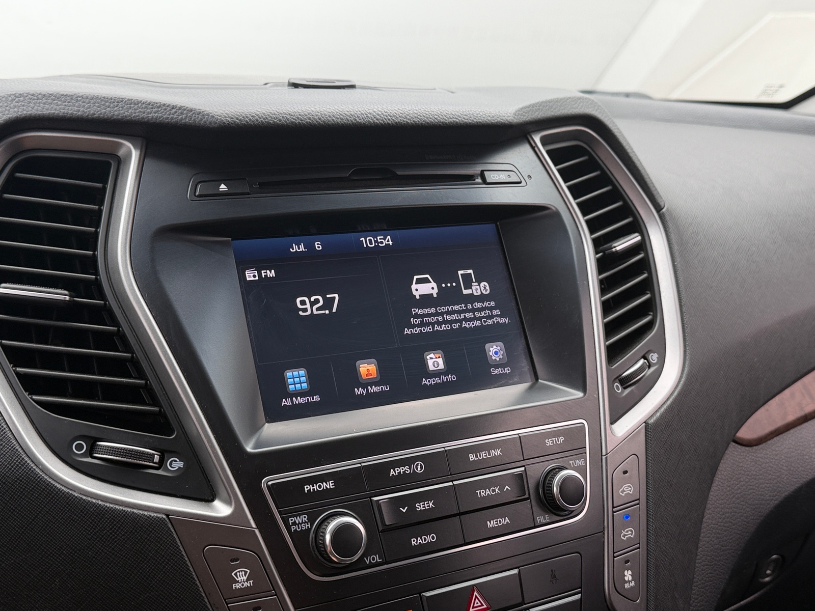 Thumbnail: 2019 Hyundai Santa Fe - 3