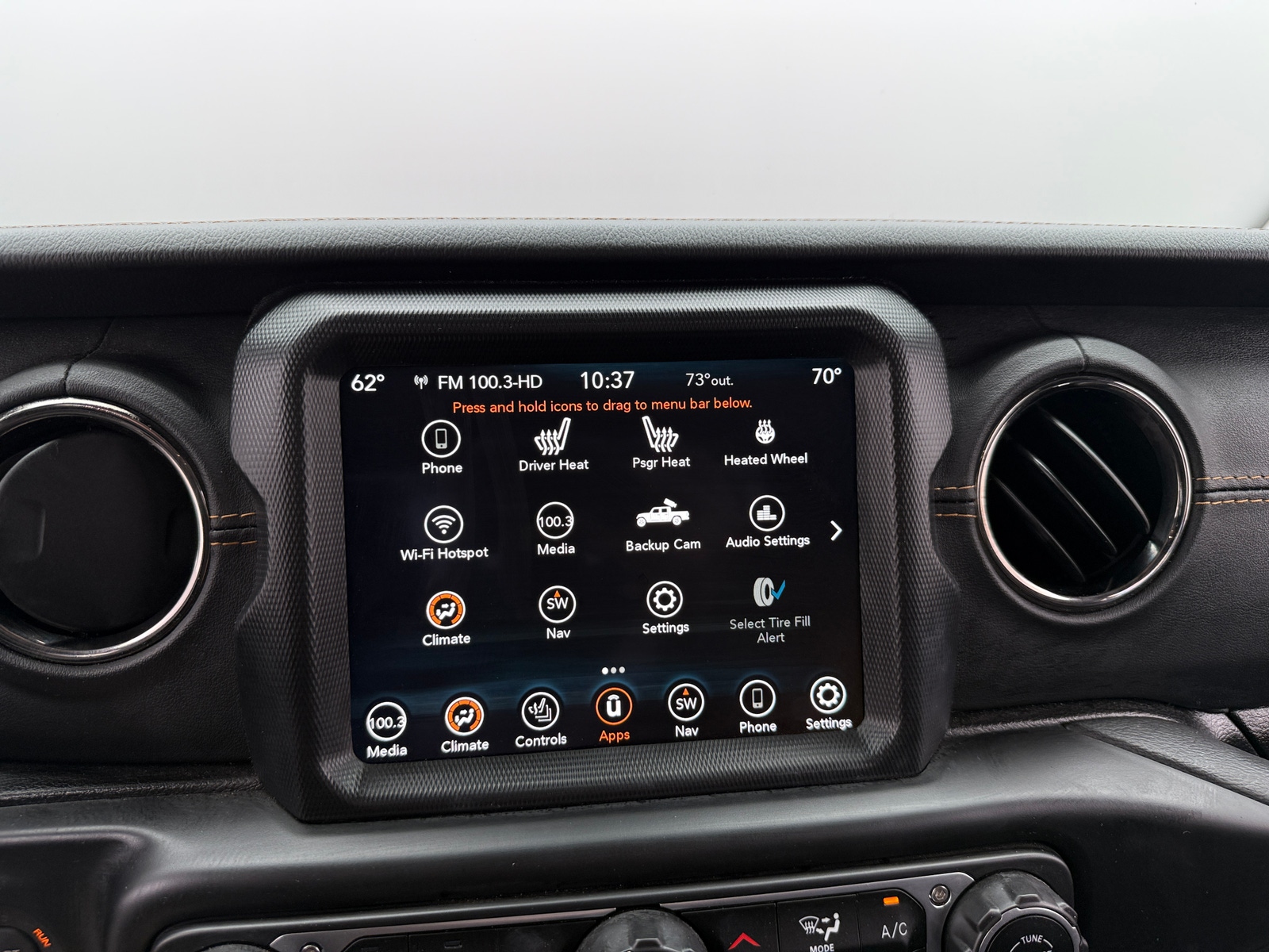 Thumbnail: 2021 Jeep Gladiator - 3