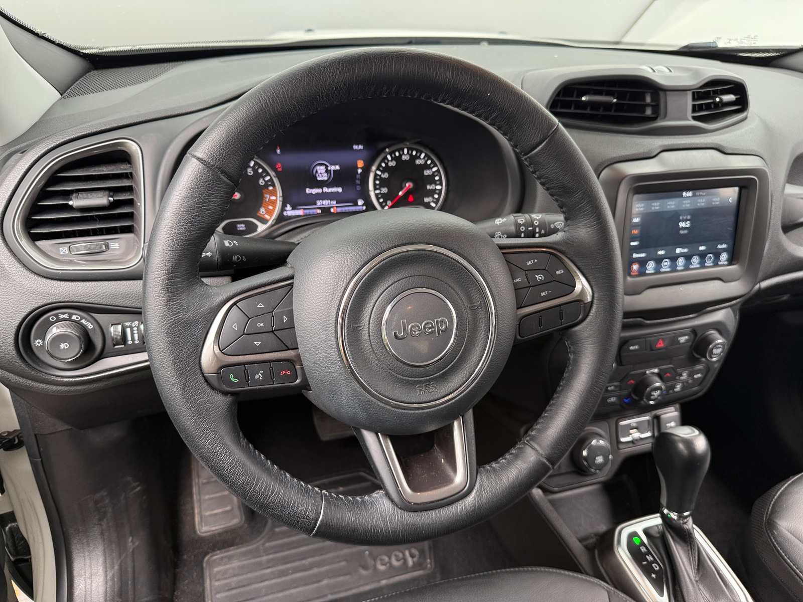 Thumbnail: 2020 Jeep Renegade - 4