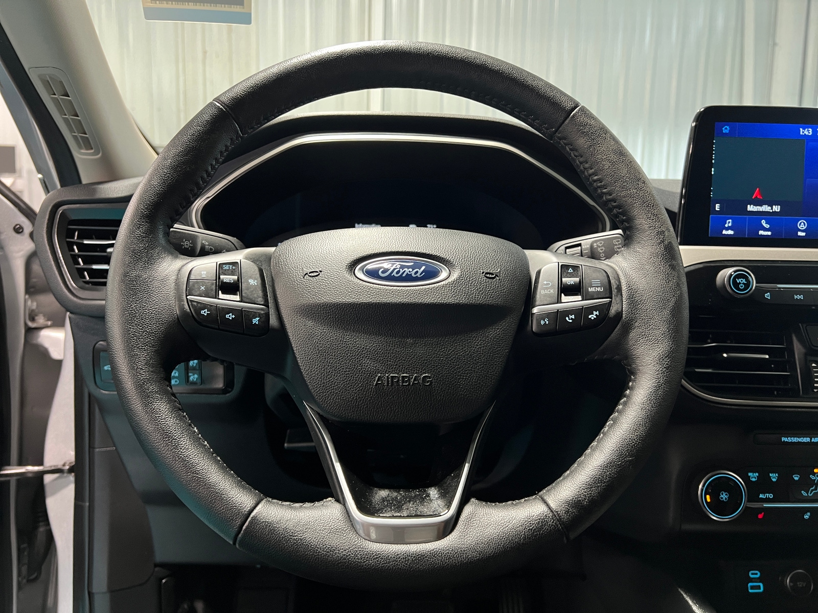 Thumbnail: 2020 Ford Escape - 4
