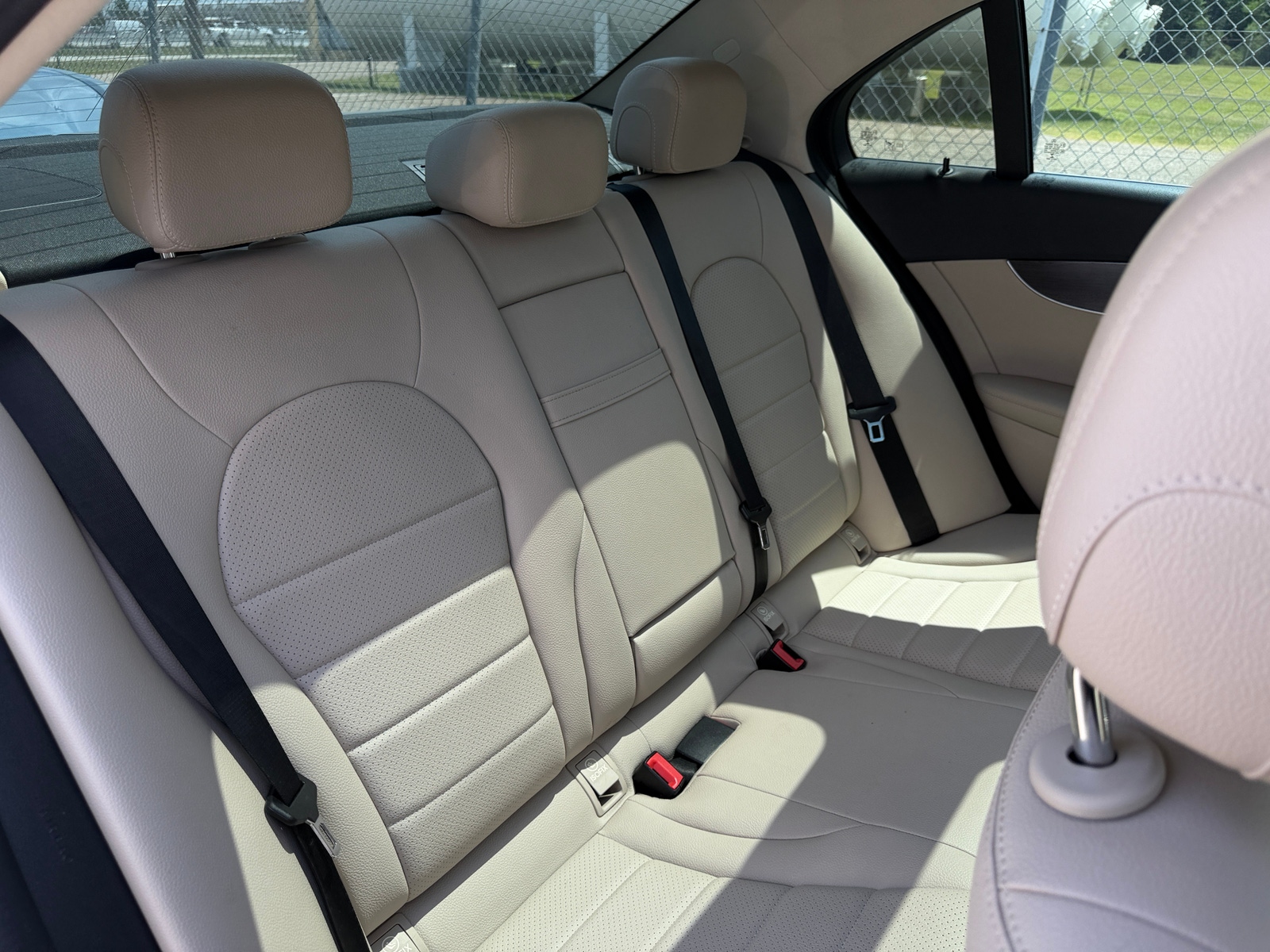 Thumbnail: 2020 Mercedes-Benz C-Class - 6