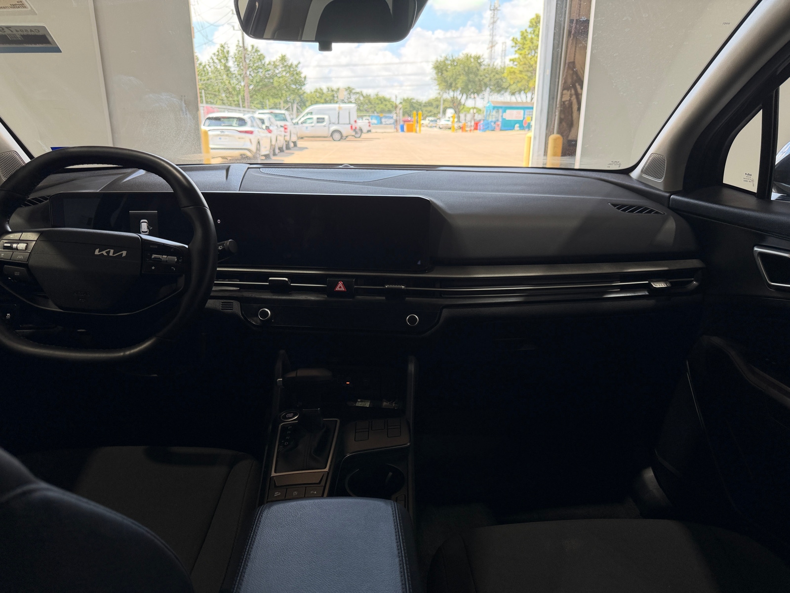 Thumbnail: 2026 Kia Sportage - 3